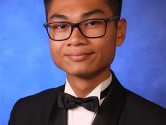 INDEPENDENCE HIGH SCHOOL SENIOR GRADUATE