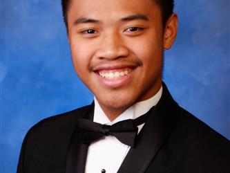 INDEPENDENCE HIGH SCHOOL SENIOR GRADUATE