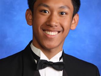INDEPENDENCE HIGH SCHOOL SENIOR GRADUATE