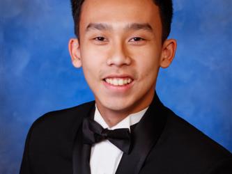 INDEPENDENCE HIGH SCHOOL SENIOR GRADUATE