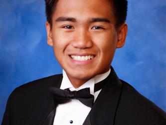 INDEPENDENCE HIGH SCHOOL SENIOR GRADUATE