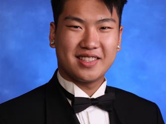 INDEPENDENCE HIGH SCHOOL SENIOR GRADUATE