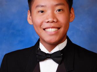 INDEPENDENCE HIGH SCHOOL SENIOR GRADUATE