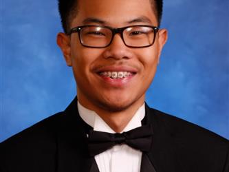 INDEPENDENCE HIGH SCHOOL SENIOR GRADUATE