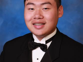 INDEPENDENCE HIGH SCHOOL SENIOR GRADUATE
