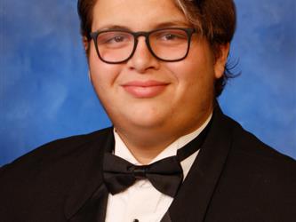 INDEPENDENCE HIGH SCHOOL SENIOR GRADUATE