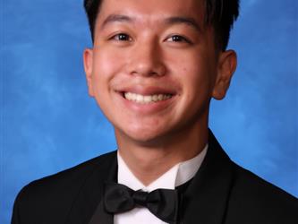 INDEPENDENCE HIGH SCHOOL SENIOR GRADUATE