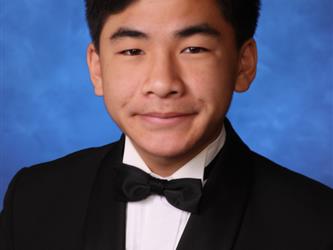 INDEPENDENCE HIGH SCHOOL SENIOR GRADUATE
