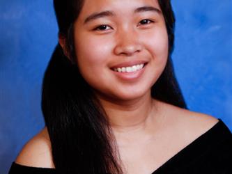 INDEPENDENCE HIGH SCHOOL SENIOR GRADUATE