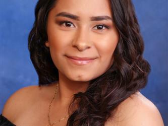 INDEPENDENCE HIGH SCHOOL SENIOR GRADUATE