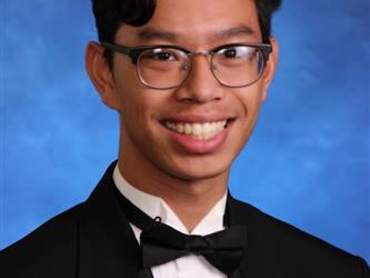 INDEPENDENCE HIGH SCHOOL SENIOR GRADUATE