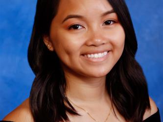 INDEPENDENCE HIGH SCHOOL SENIOR GRADUATE