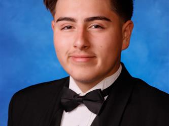 INDEPENDENCE HIGH SCHOOL SENIOR GRADUATE