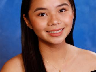 INDEPENDENCE HIGH SCHOOL SENIOR GRADUATE