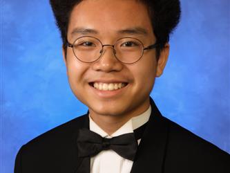 INDEPENDENCE HIGH SCHOOL SENIOR GRADUATE