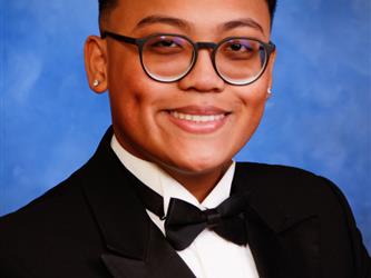 INDEPENDENCE HIGH SCHOOL SENIOR GRADUATE