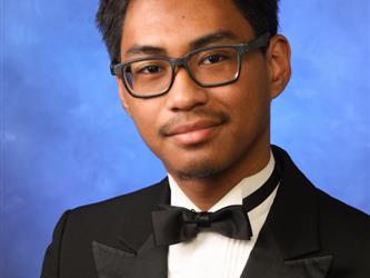 INDEPENDENCE HIGH SCHOOL SENIOR GRADUATE