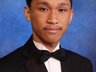 INDEPENDENCE HIGH SCHOOL SENIOR GRADUATE