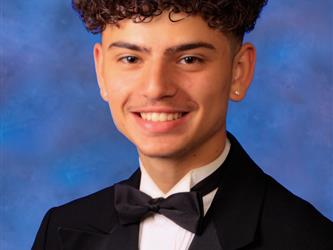 INDEPENDENCE HIGH SCHOOL SENIOR GRADUATE