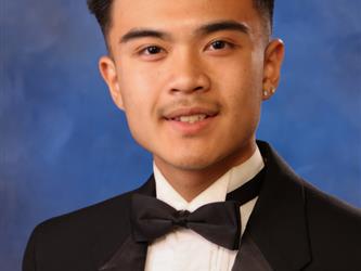 INDEPENDENCE HIGH SCHOOL SENIOR GRADUATE