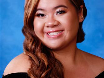 INDEPENDENCE HIGH SCHOOL SENIOR GRADUATE