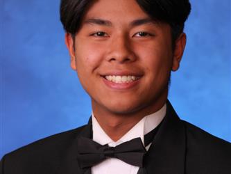 INDEPENDENCE HIGH SCHOOL SENIOR GRADUATE