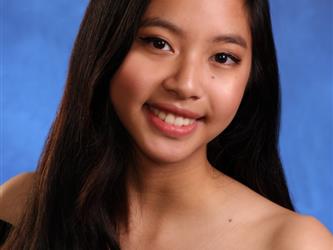 INDEPENDENCE HIGH SCHOOL SENIOR GRADUATE