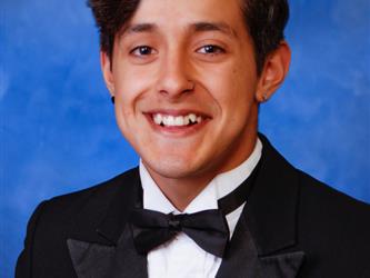 INDEPENDENCE HIGH SCHOOL SENIOR GRADUATE