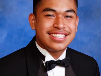 INDEPENDENCE HIGH SCHOOL SENIOR GRADUATE
