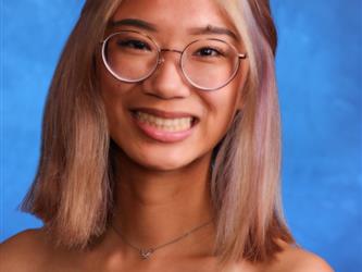 INDEPENDENCE HIGH SCHOOL SENIOR GRADUATE