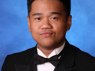 INDEPENDENCE HIGH SCHOOL SENIOR GRADUATE